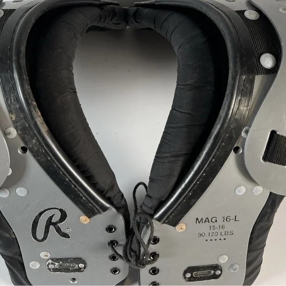 Black and Silver Football Shoulder Pads - Picture 4 of 7